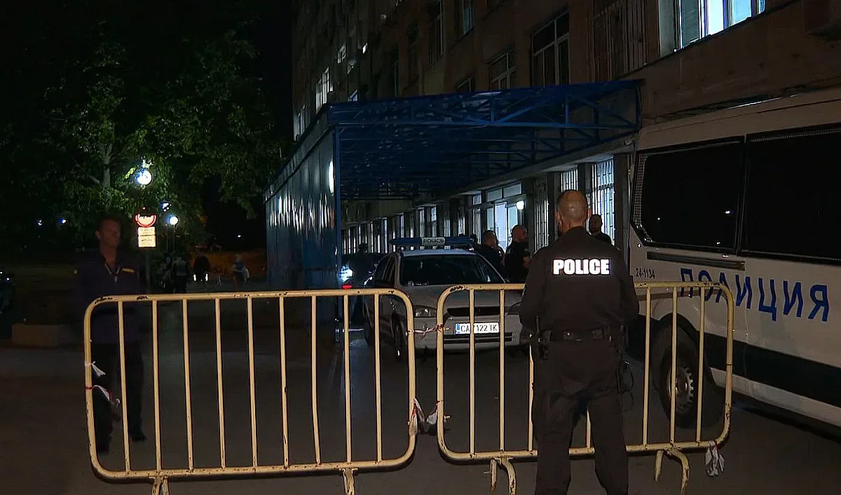 Спешно от болницата! Новини за простреляния Митко Русия