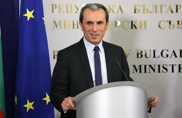 Правителството няма да излиза в отпуска