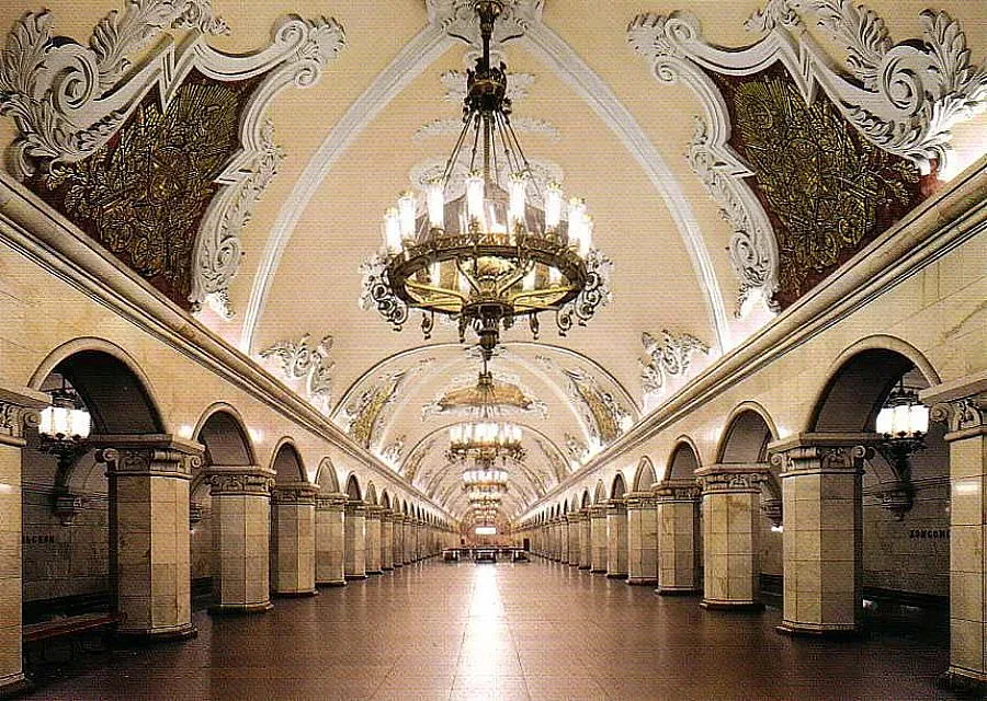 Пожар пламна в московското метро