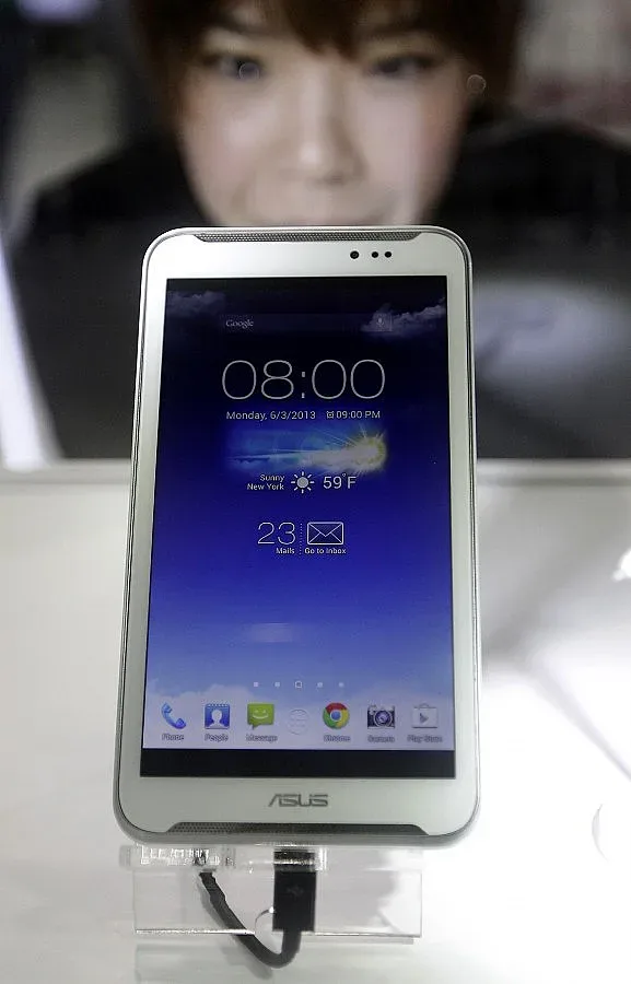 Смартфоните с чип срещу пиратството