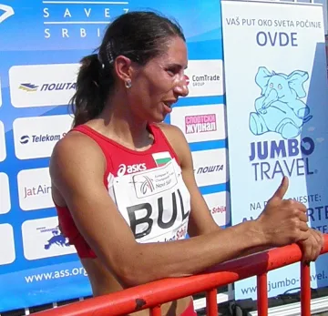 Стамболова почна сезона с второ място в Монтрьо