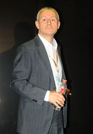 Паси: Протестират за права, не за пари