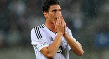 Гомес бяга в "Наполи"