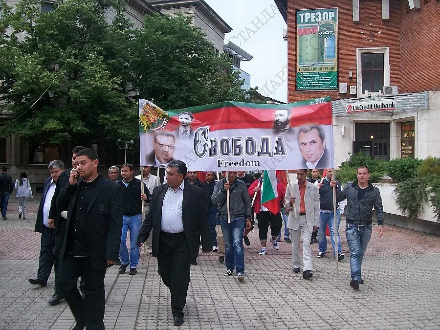 Цацаров и Орешарски – новите възрожденци