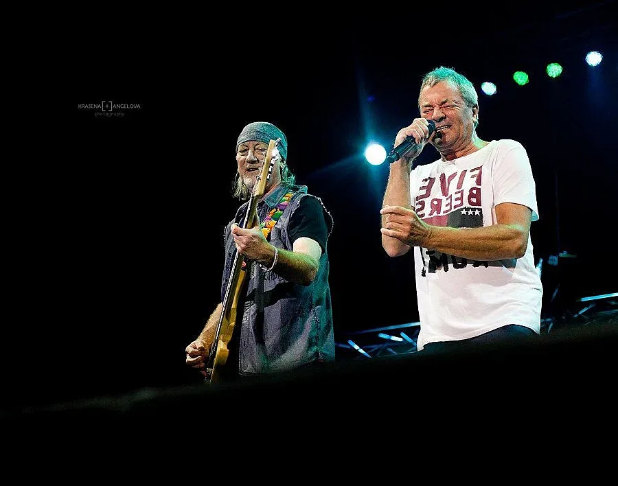 Deep Purple разтърсиха Kavarna Rock