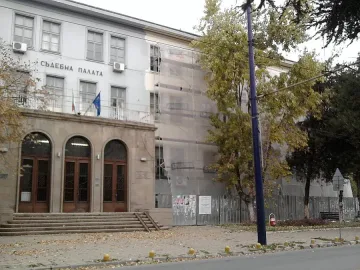Училище и съдилища отварят врати в Пазарджик 