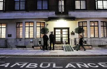 Баща умира след 6 часа чакане в болница 