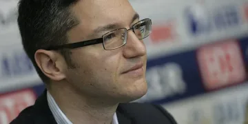 Вигенин ще търси решение за тракийските бежанци