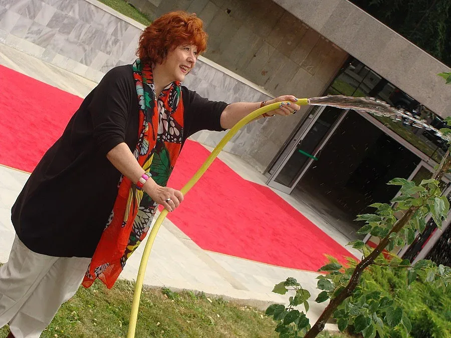 Мария Статулова ориса Алеята на липите