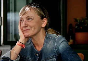 Елена Йончева грабна голямата награда за тв журналистика