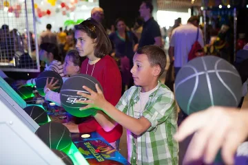 Децата от SOS семейството на Мтел празнуваха за 1 юни