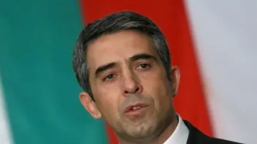 Плевнелиев:  На този ден ни събира една от най-старите традиции на Свободна България