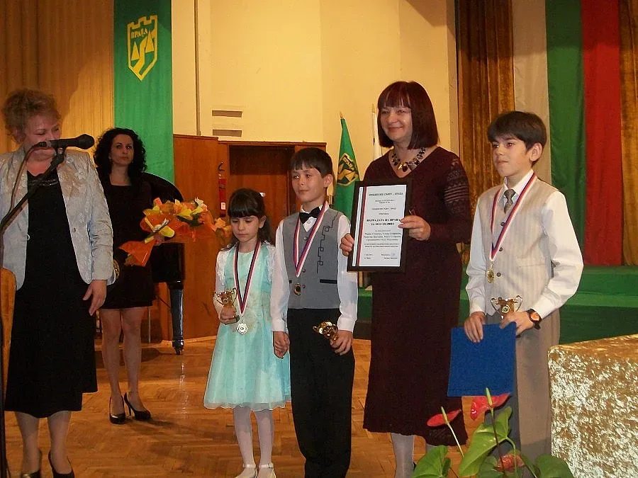 Деца виртуози взеха награда за възрастни