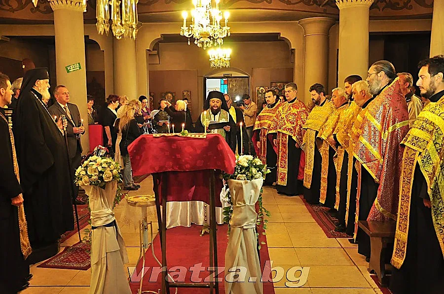 Миков и Сидеров се срещат на Вола