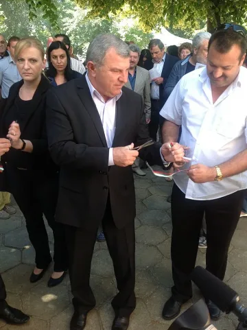 Министър Греков: България може да развива млечното говедовъдство