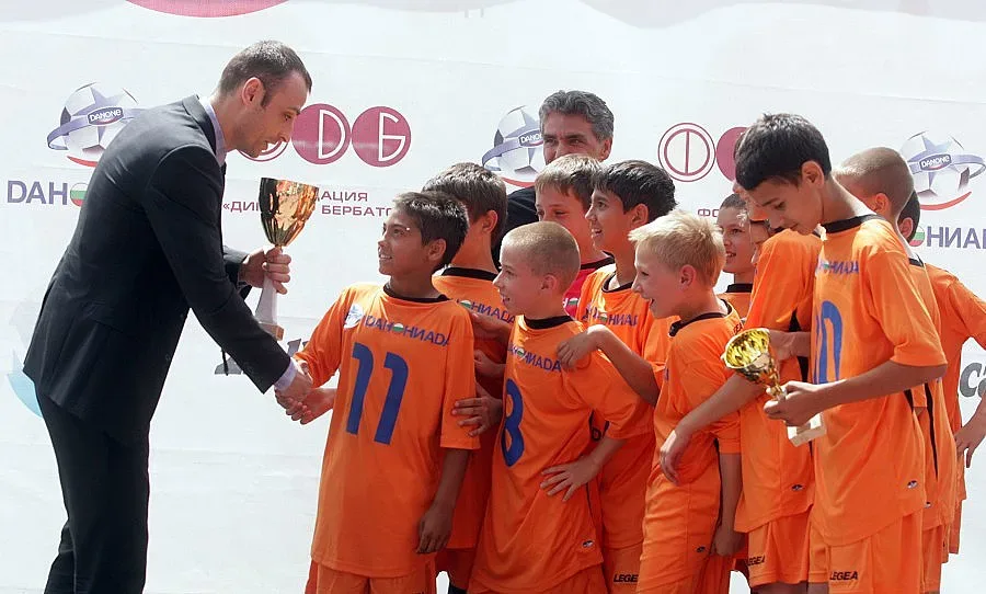 Бербатов заяви: Ще имам школа в България