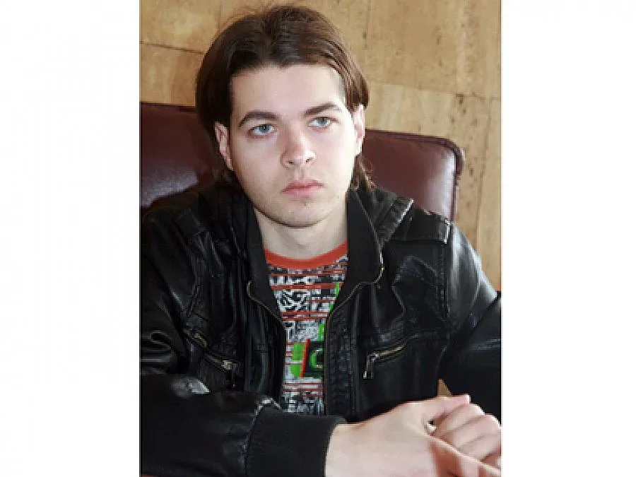 Съветници бранят с декларация наказан шахматист