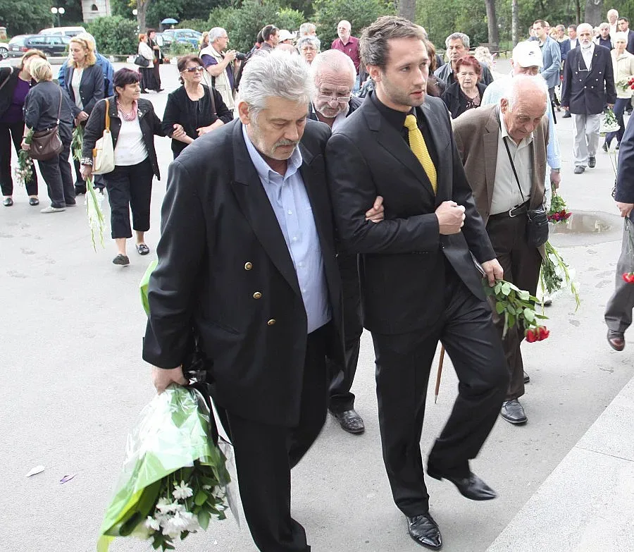 България изпрати Иванка Гръбчева