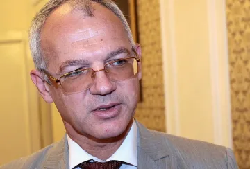 Скокът на минималната заплата не ни прави по-богати