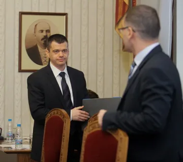 Шефът на ДАНС подаде оставка