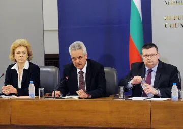 Цацаров: До 8 г. затвор за Цветанов