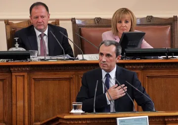 Орешарски обяви безработицата за приоритет