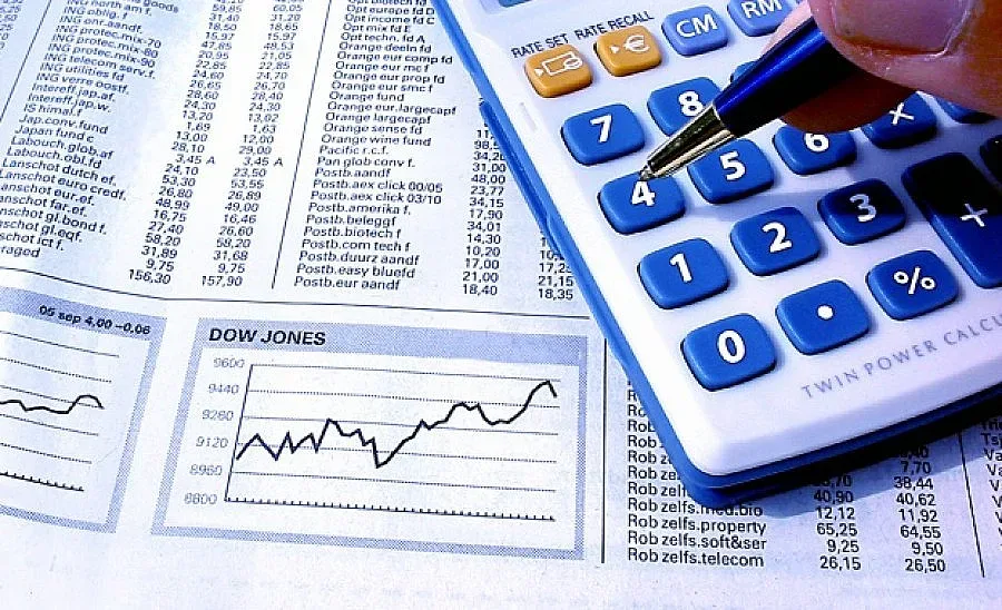 Над половин милиард е излишъкът през април 