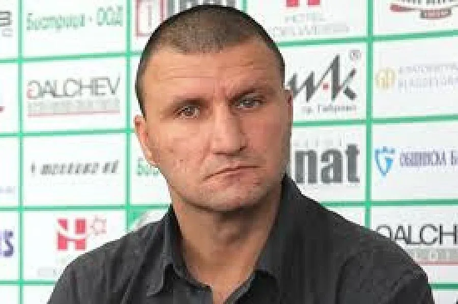 Лаптопа:  Кеф е да ръчкаш трабант, не мерцедес 
