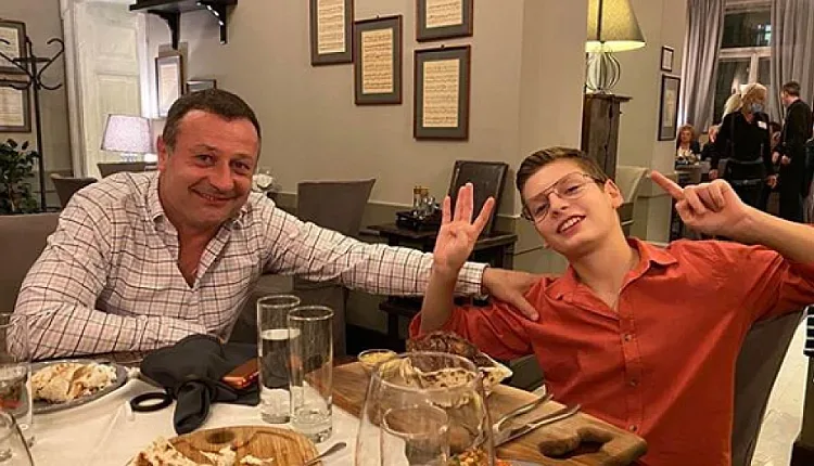 Кой разплака Димитър Рачков?