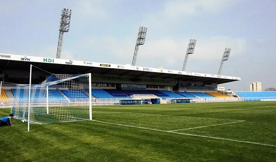 От УЕФА инспектираха стадион „Лазур"