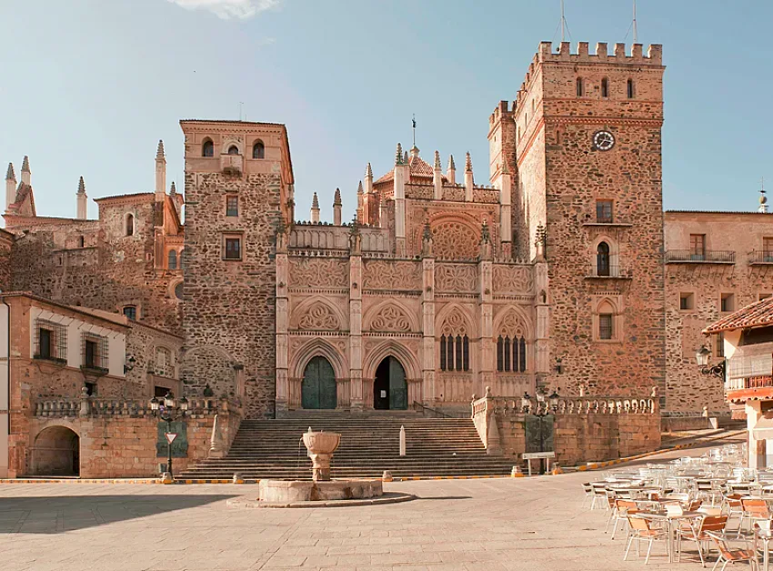 Провинция в Испания дава 15 000 евро на желаещи да живеят там