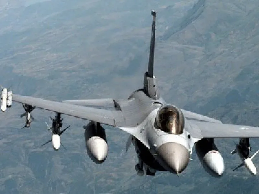 Американски изтребител се разби в Япония