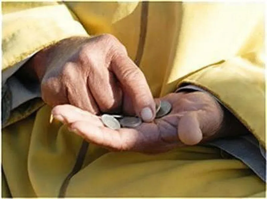 България е трета по спад на доходите в ЕС