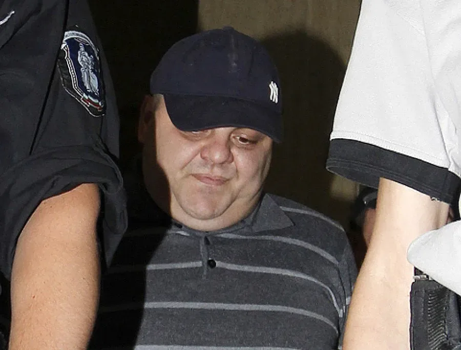 Ексдепутат отказа да натопи Чеци