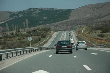 Следим магистралите в нета