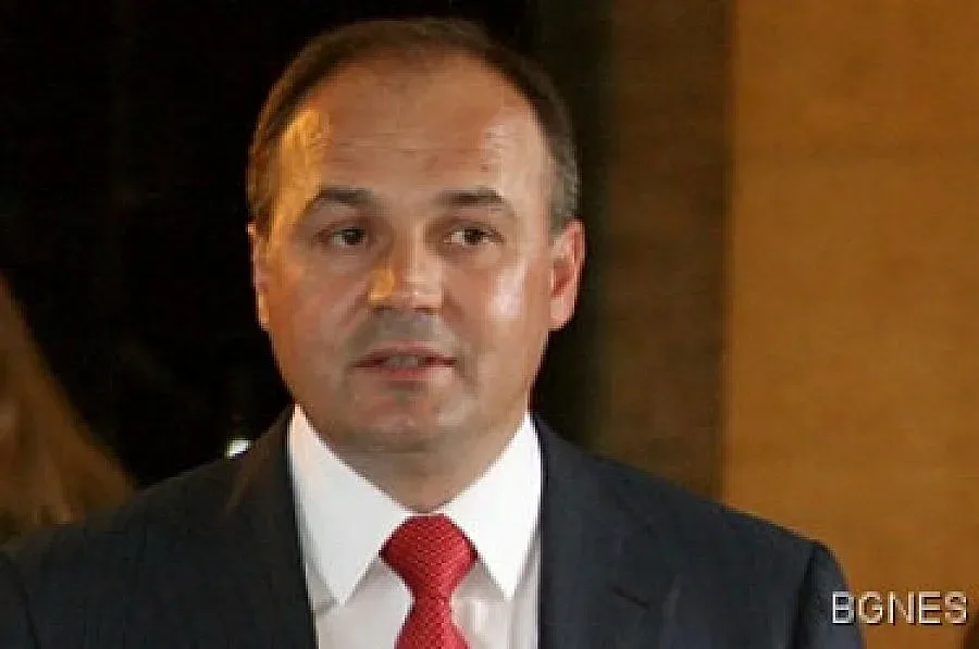 Скопие отново вбеси Прищина