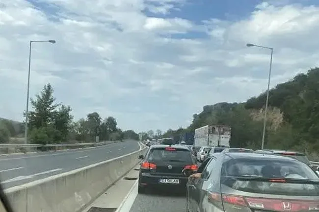 Румънците се юрнаха към Гърция. Ад на Кулата