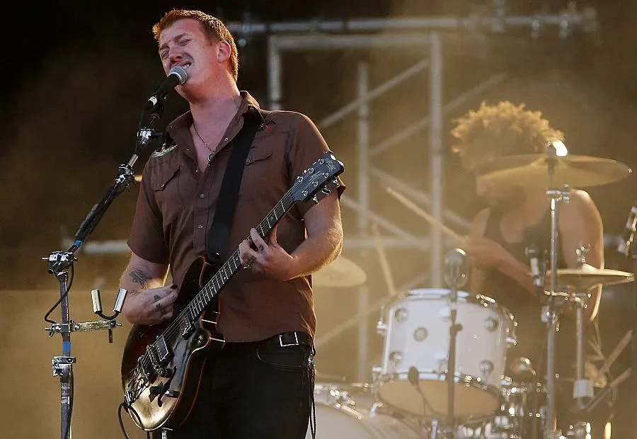 ВИДЕО: Queens Of The Stone Age свирят целия нов албум “... Like Clockwork”