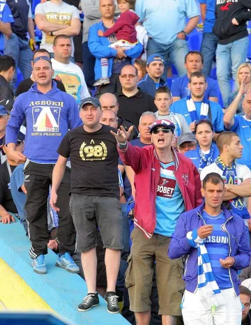 Налитат на Гаджев и приятел на Гари