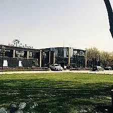 Продават без пари легендарен хотел у нас!
