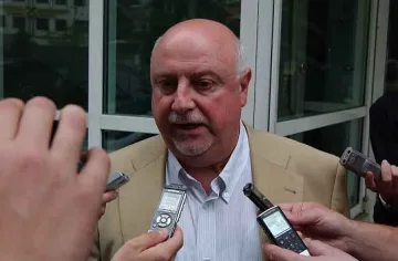 Финансовият директор на "Левски" е в болница