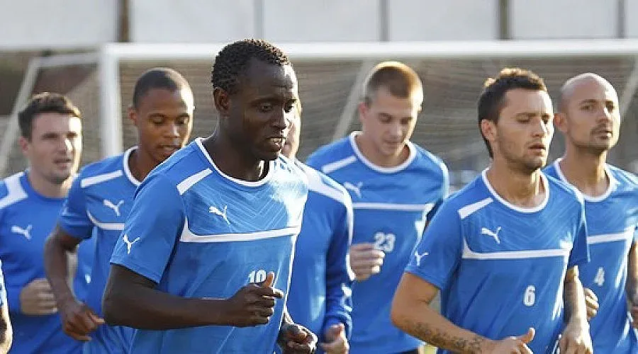 Рокади в тима на Левски преди мача за титлата