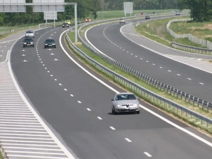 Затруднено движение по „Тракия” около Пловдив