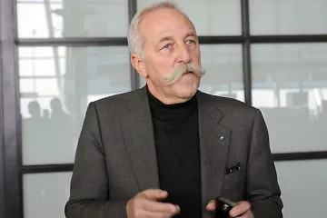 Босът на "Тренто": Може да продадем Казийски