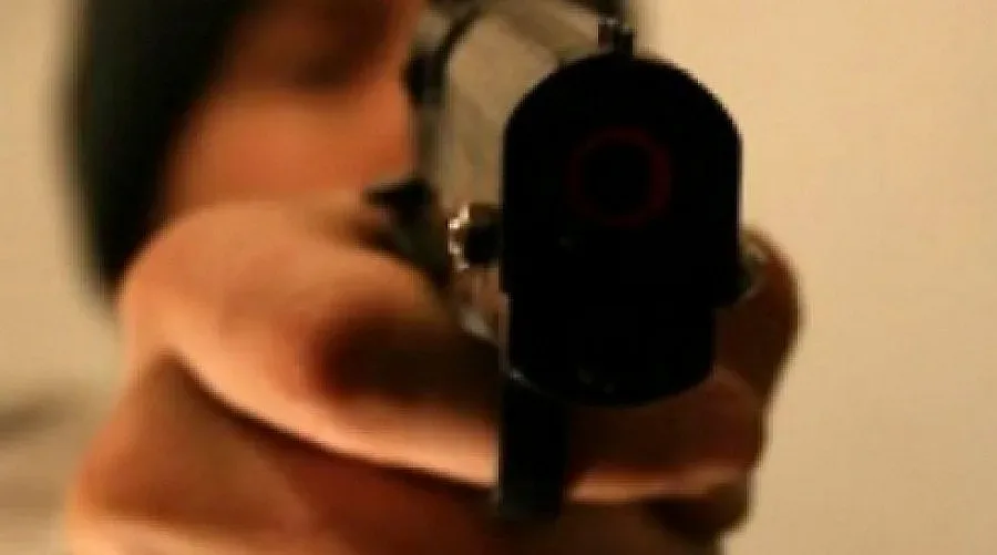 Пребъркват депутати за оръжие в Гърция