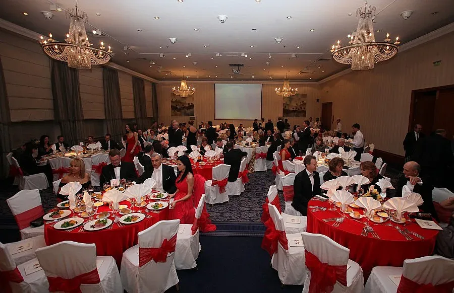 Кметство подарява бал на випуск 2013