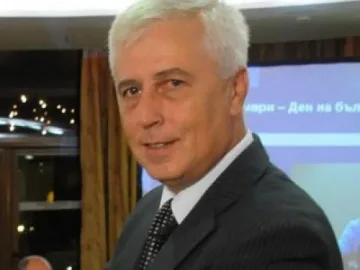 Проф. Петров поиска повече пари за реанимациите