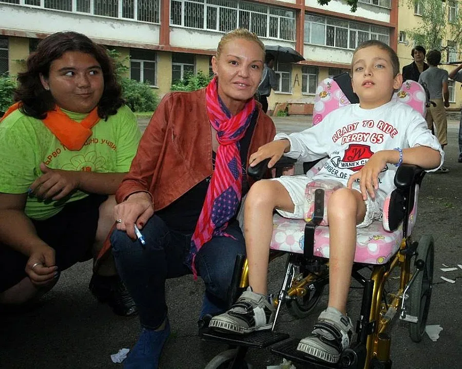 Костадинова: Деца, спазвайте правилата на движението