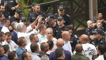 Нова акция на деребеите на Доган в Бояна