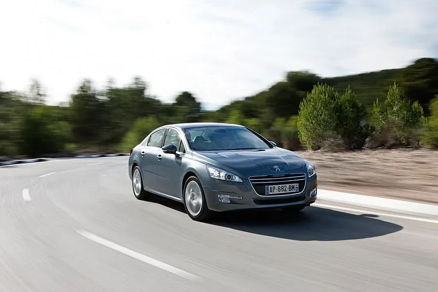 Личен сервизен асистент за собствениците на Peugeot 508